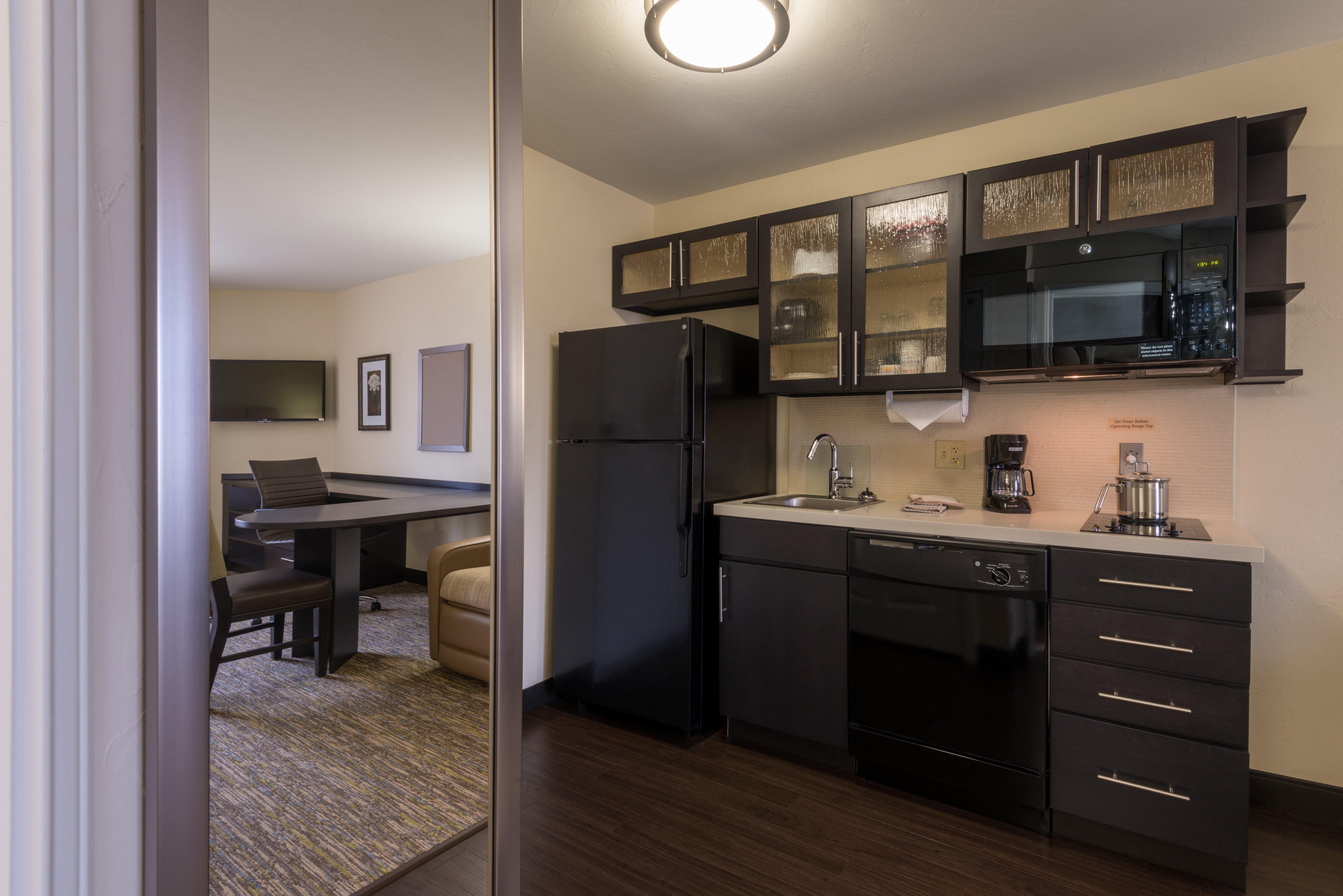 Candlewood Suites Del City By Ihg Exteriér fotografie