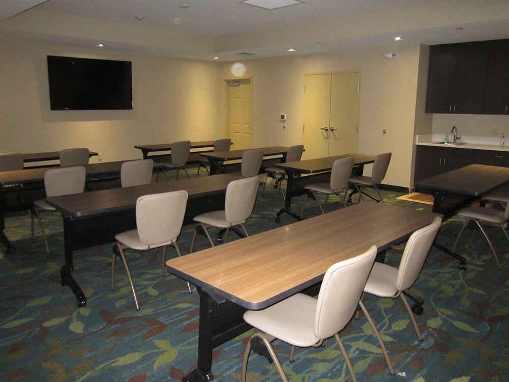 Candlewood Suites Del City By Ihg Exteriér fotografie
